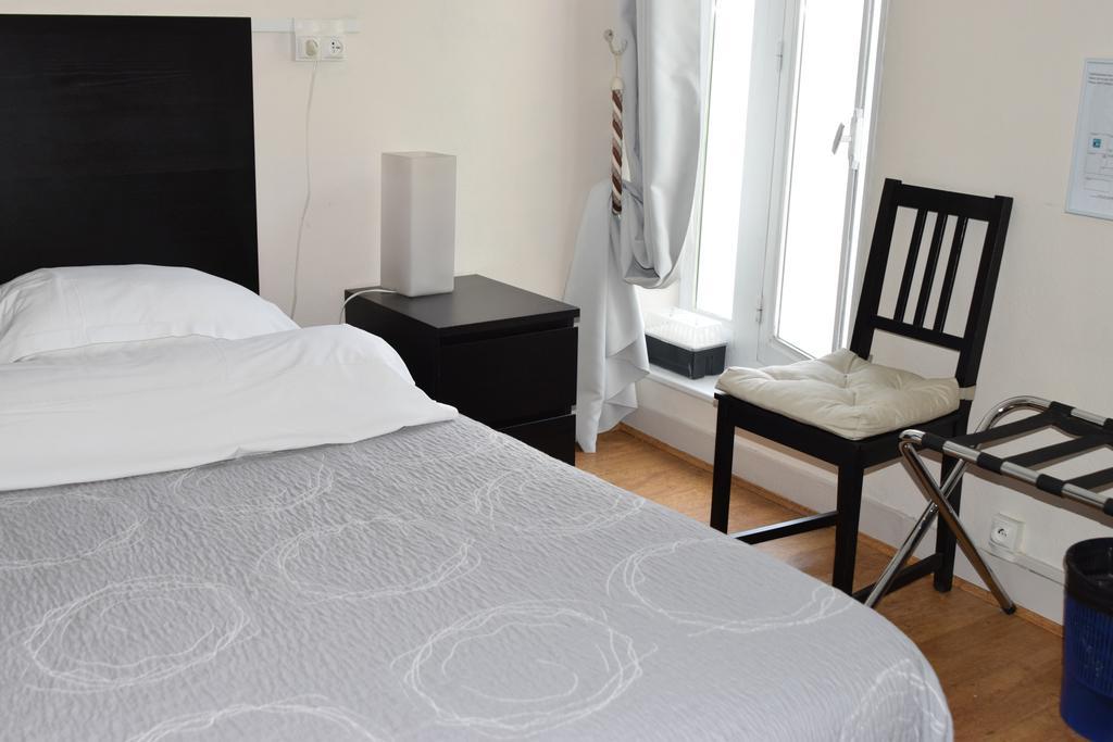 Auberge Le Rabelais Malay-le-Petit Eksteriør bilde