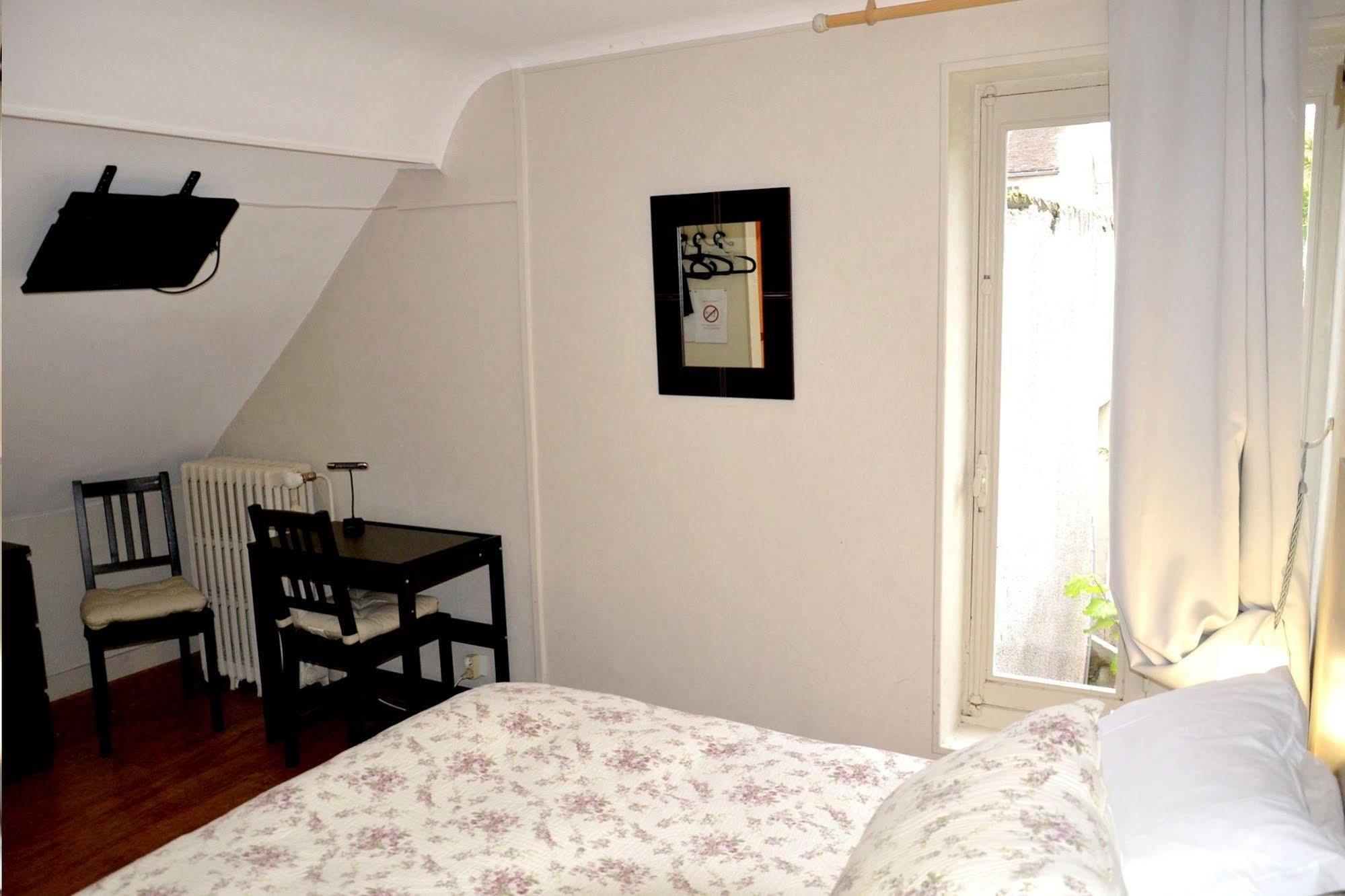 Auberge Le Rabelais Malay-le-Petit Eksteriør bilde